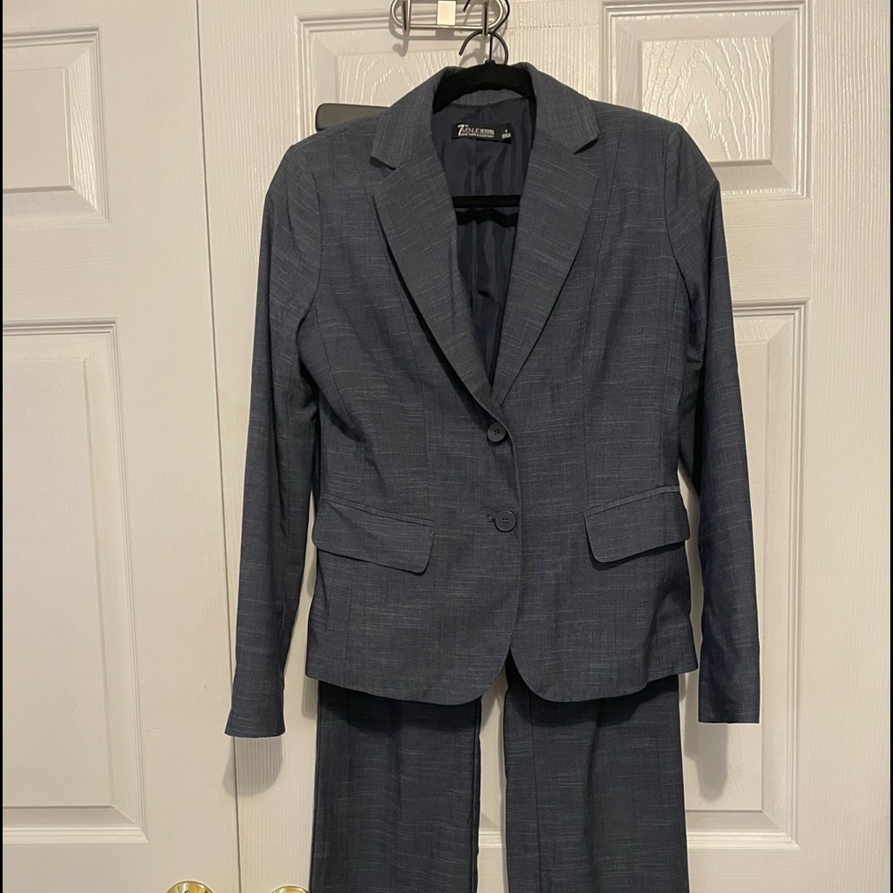New York and Company suit